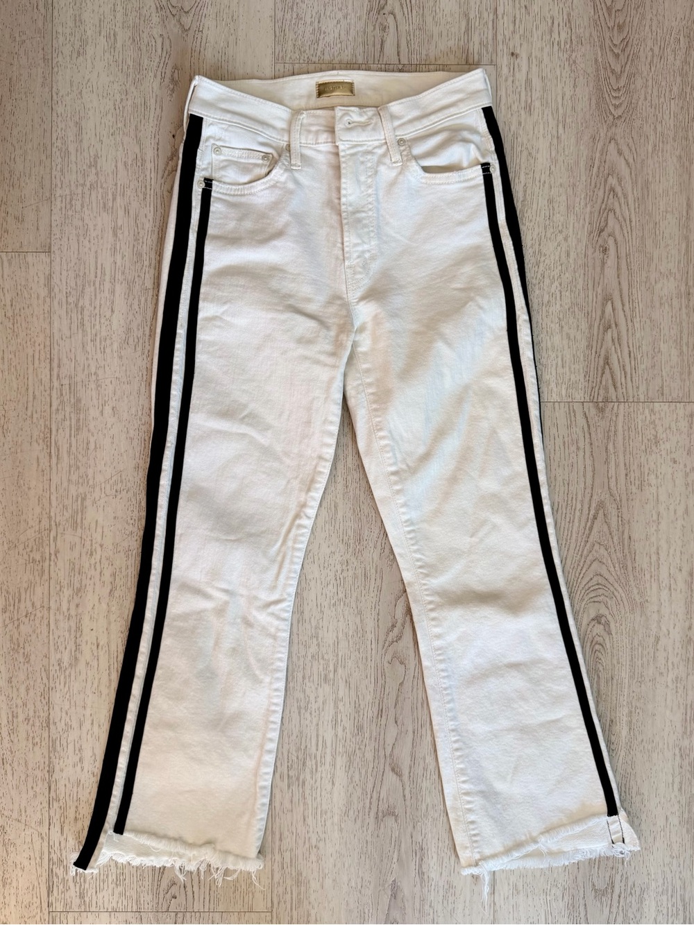 MOTHER Denim The Insider Crop Step Fray White Tuxedo Stripe Jeans. Size 24